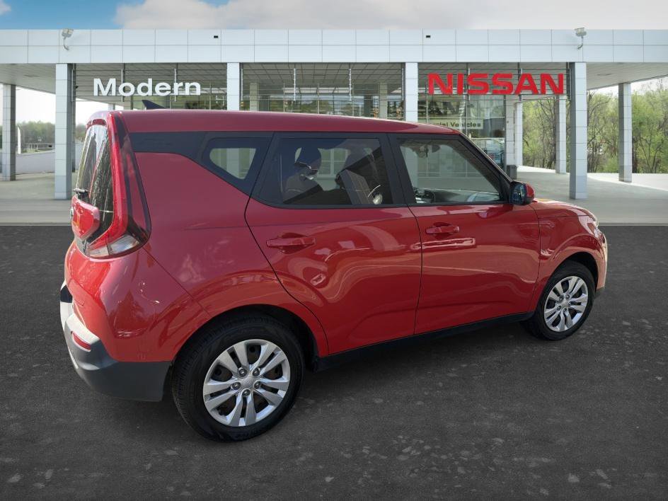 Used 2020 Kia Soul LX image 6
