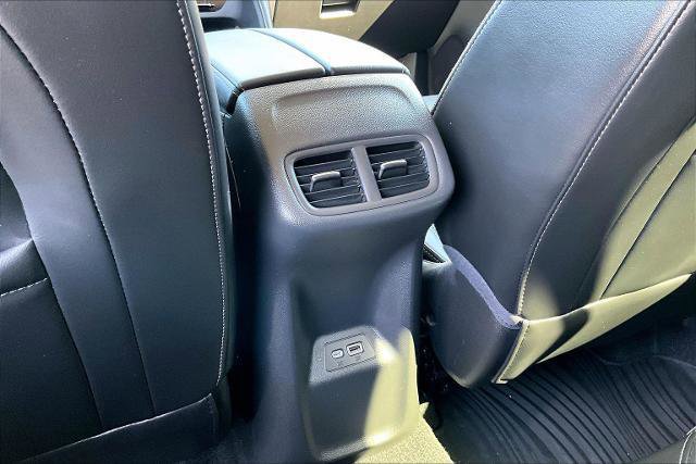 Used 2023 Buick Envision Essence image 10