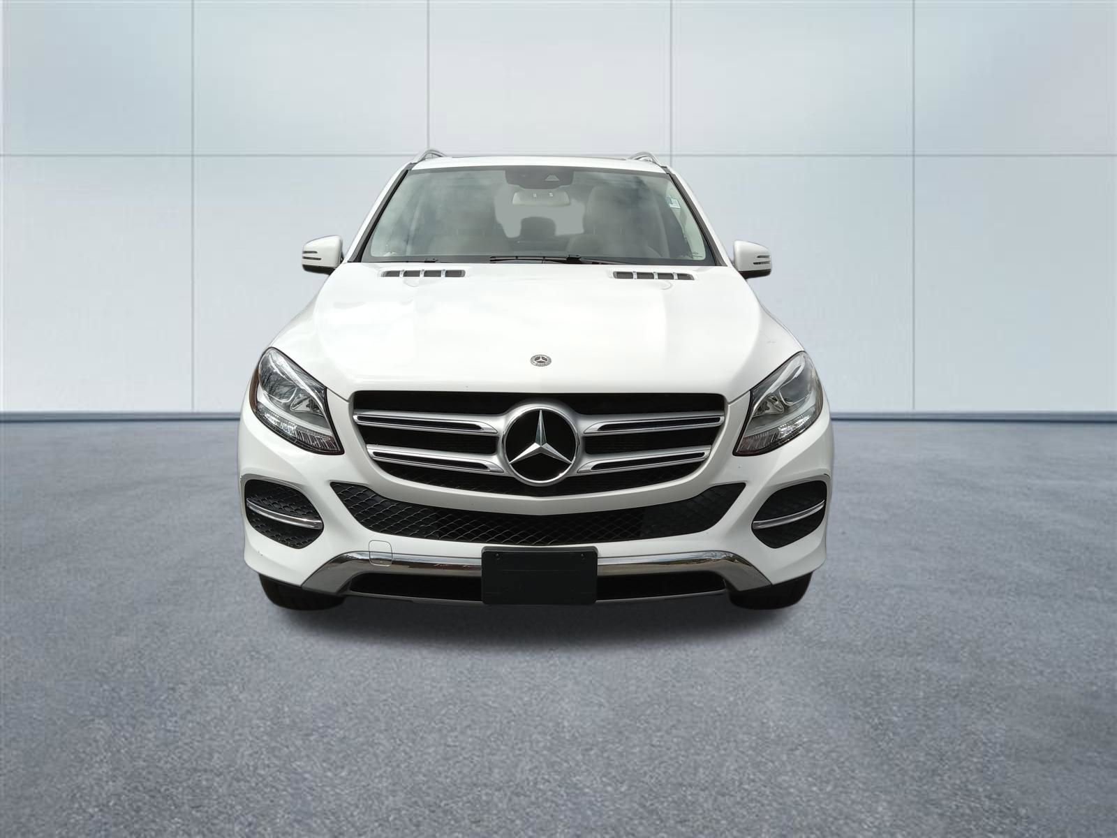 Used 2019 Mercedes-Benz GLE 400 4MATIC image 5