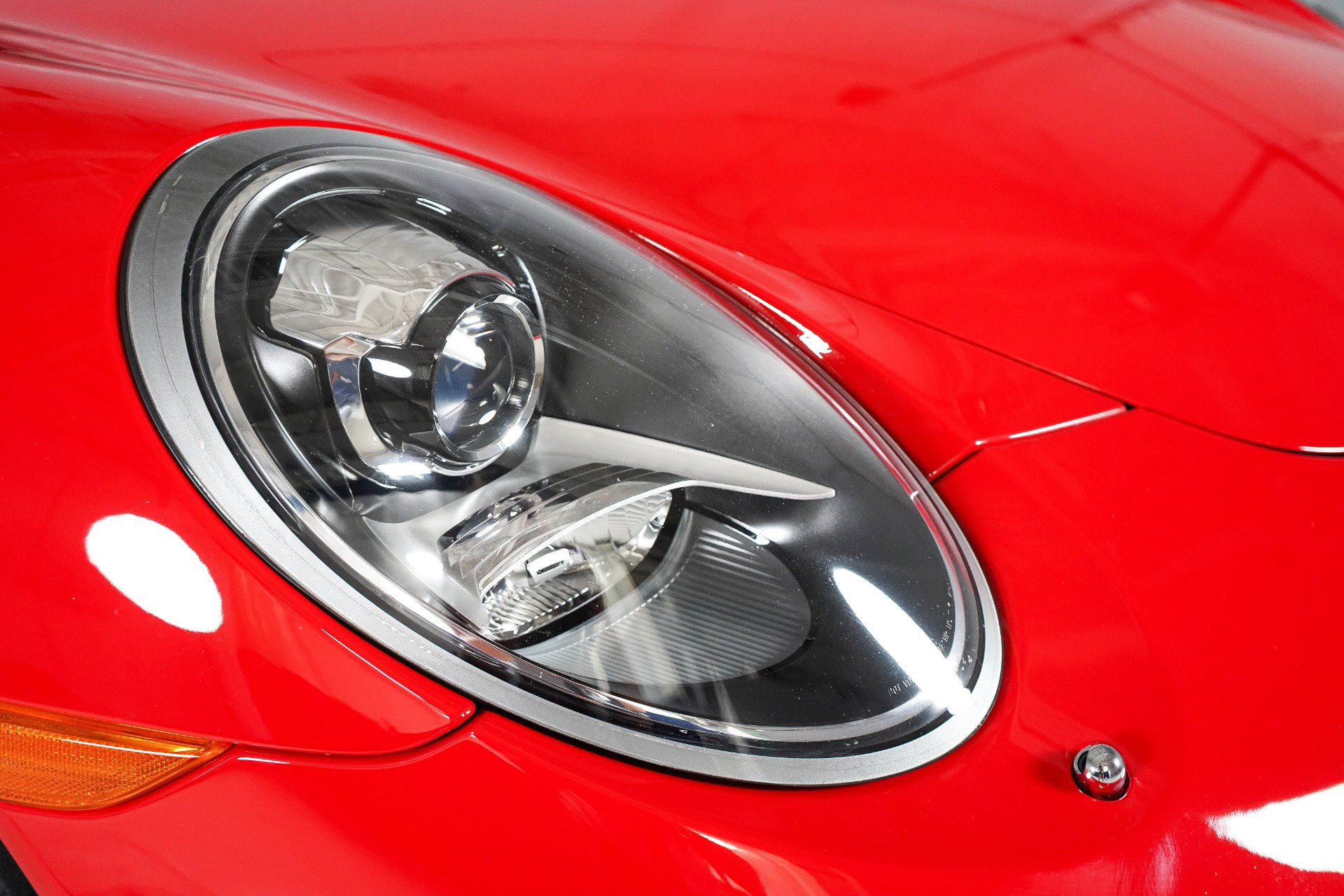 Used 2013 Porsche 911 Carrera 4 AWD/4WD image 38