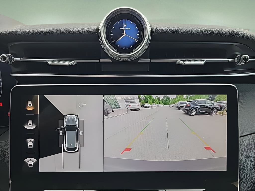 New 2024 Maserati Grecale GT image 19