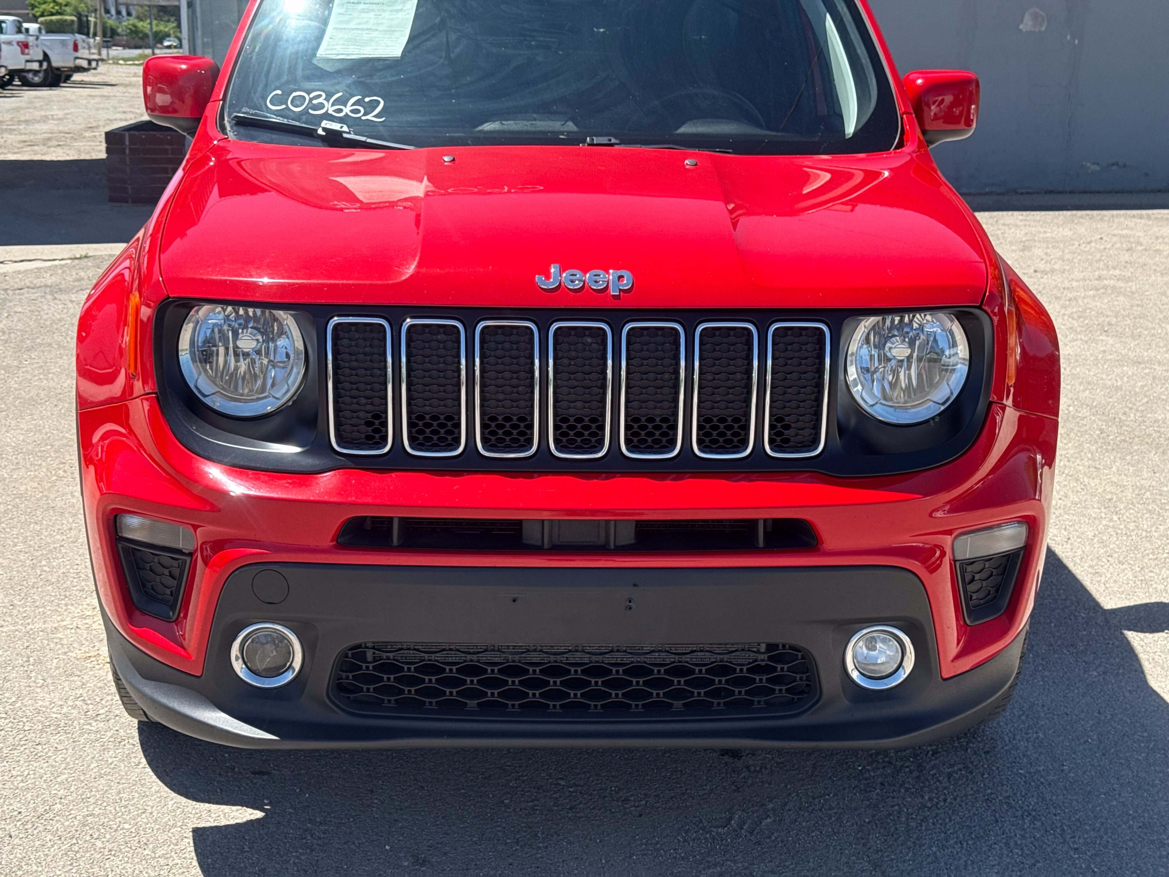 Used 2021 Jeep Renegade Latitude AWD/4WD image 21