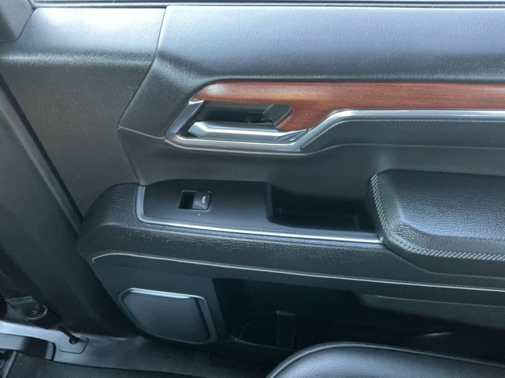 Used 2022 GMC Sierra 1500 Denali w/ Denali Reserve Package image 30