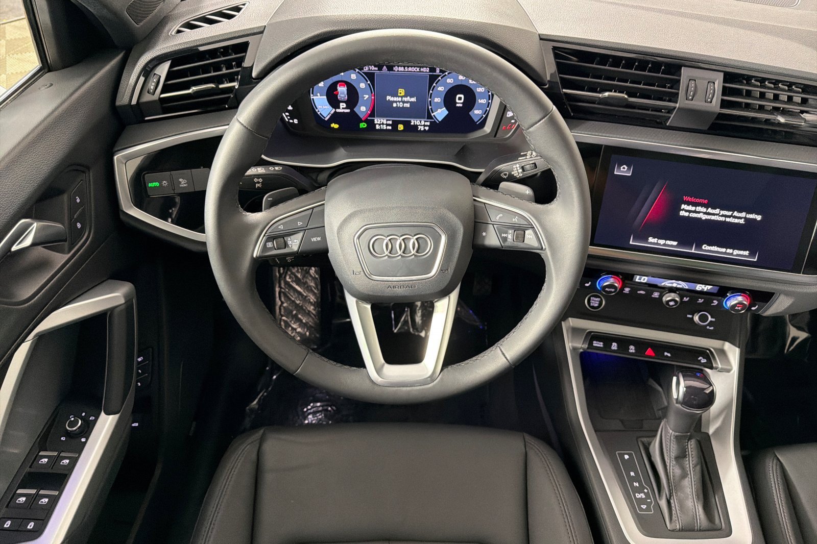 Used 2025 Audi Q3 2.0T Premium Plus w/ Premium Plus Package AWD/4WD image 13