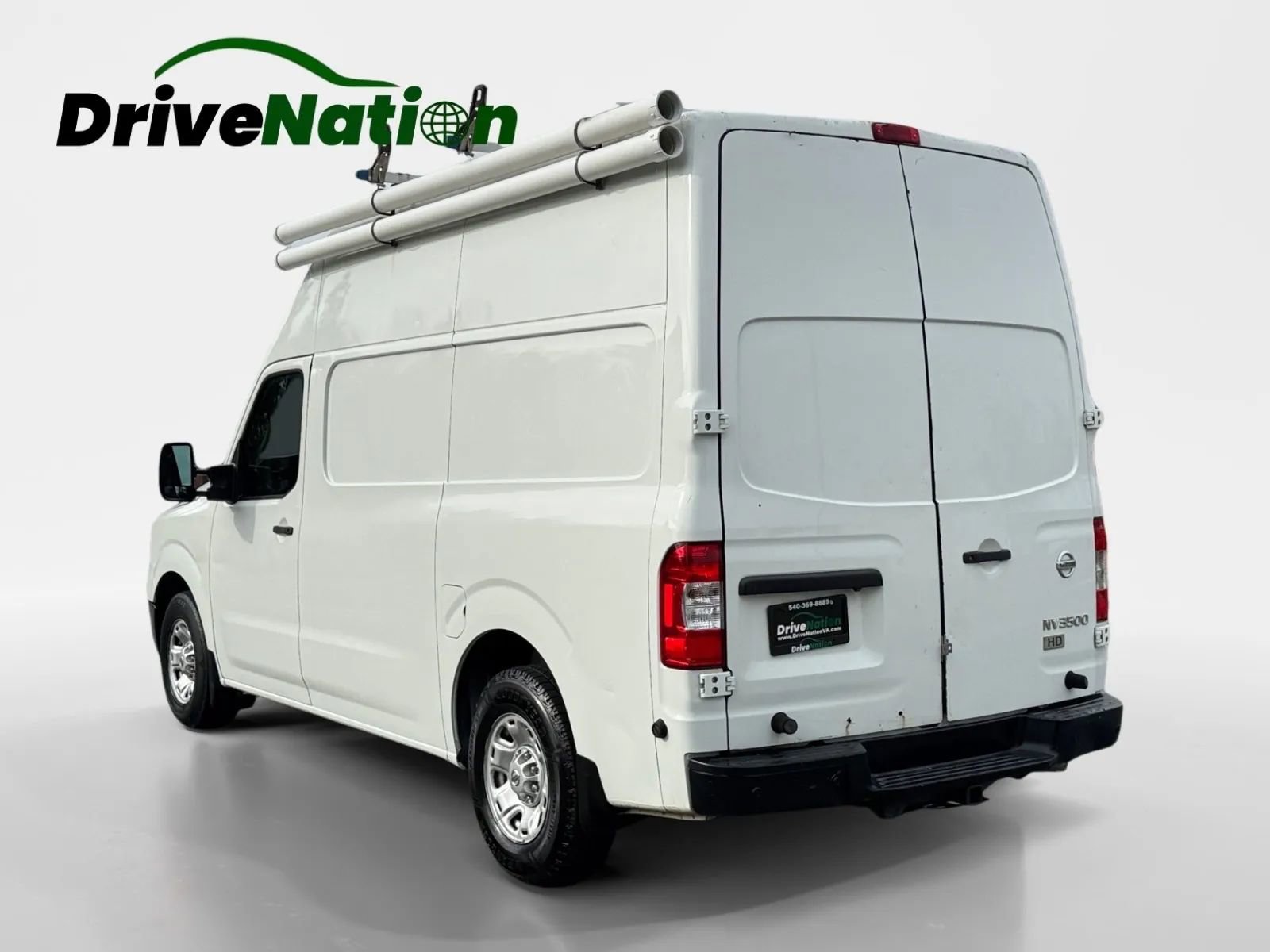 Used 2014 Nissan NV 3500 SV w/ Technology Package image 7