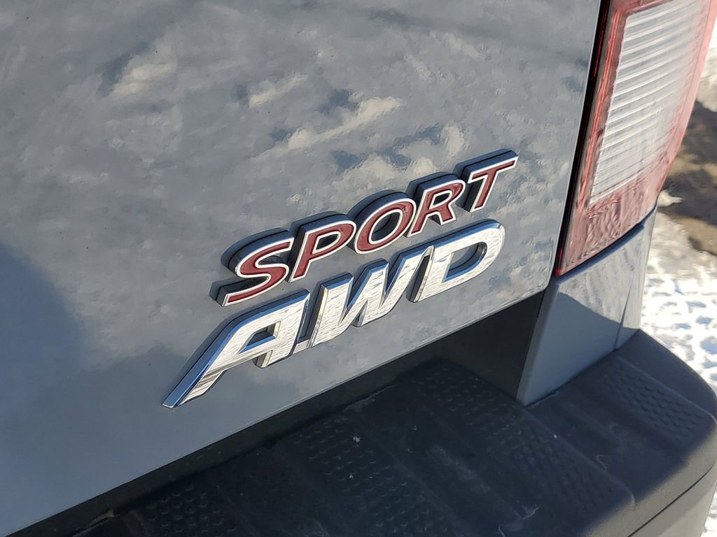 Used 2023 Honda Ridgeline Sport image 5