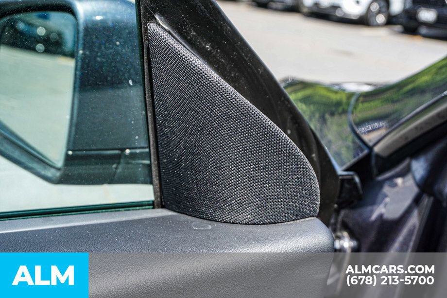 Used 2021 Tesla Model Y Long Range AWD/4WD image 47