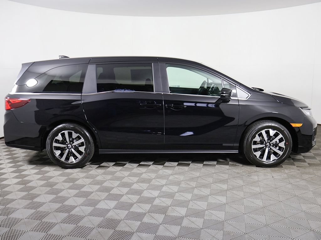 New 2026 Honda Odyssey EX-L image 9