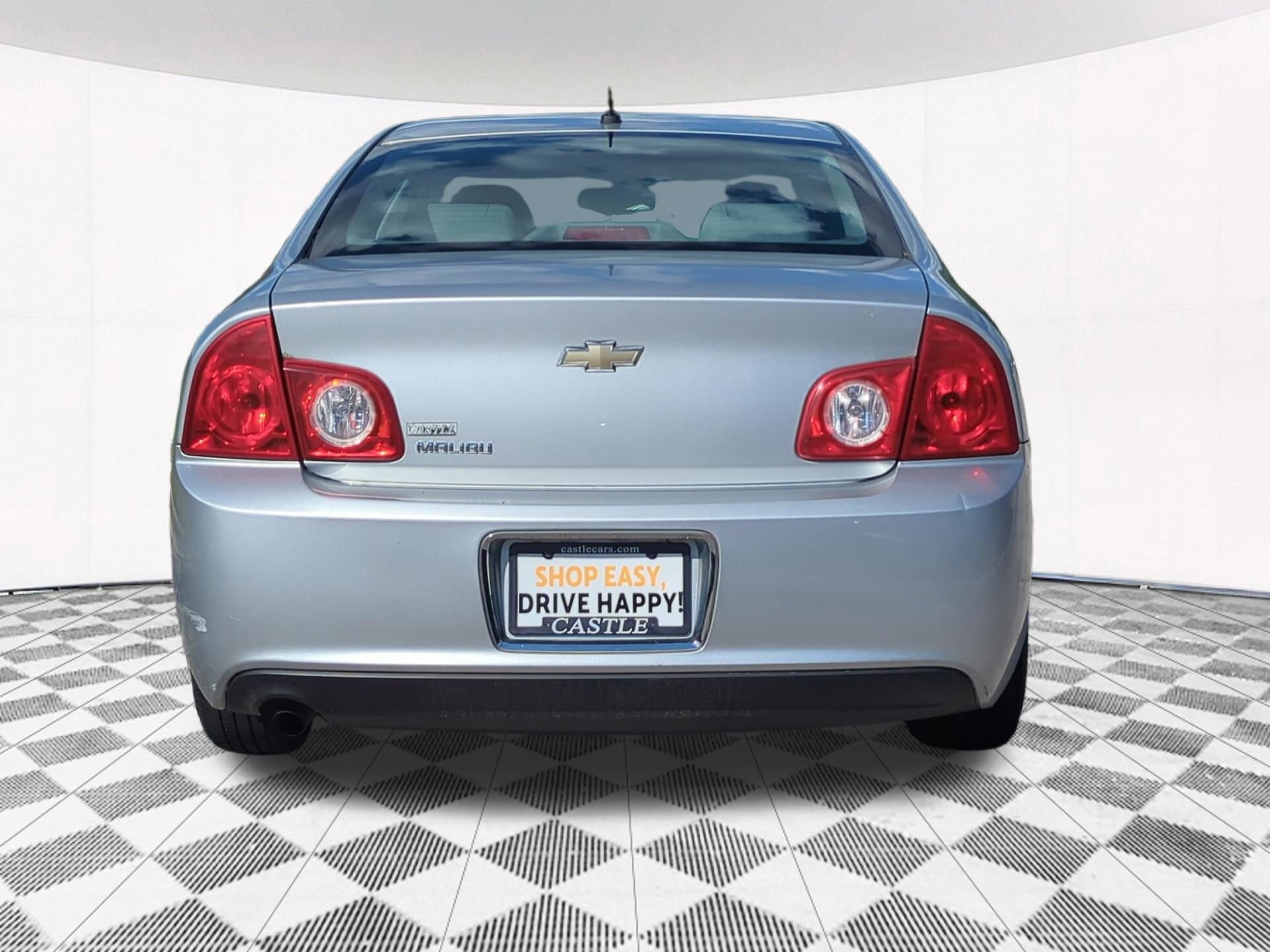 Used 2010 Chevrolet Malibu LS FWD image 7