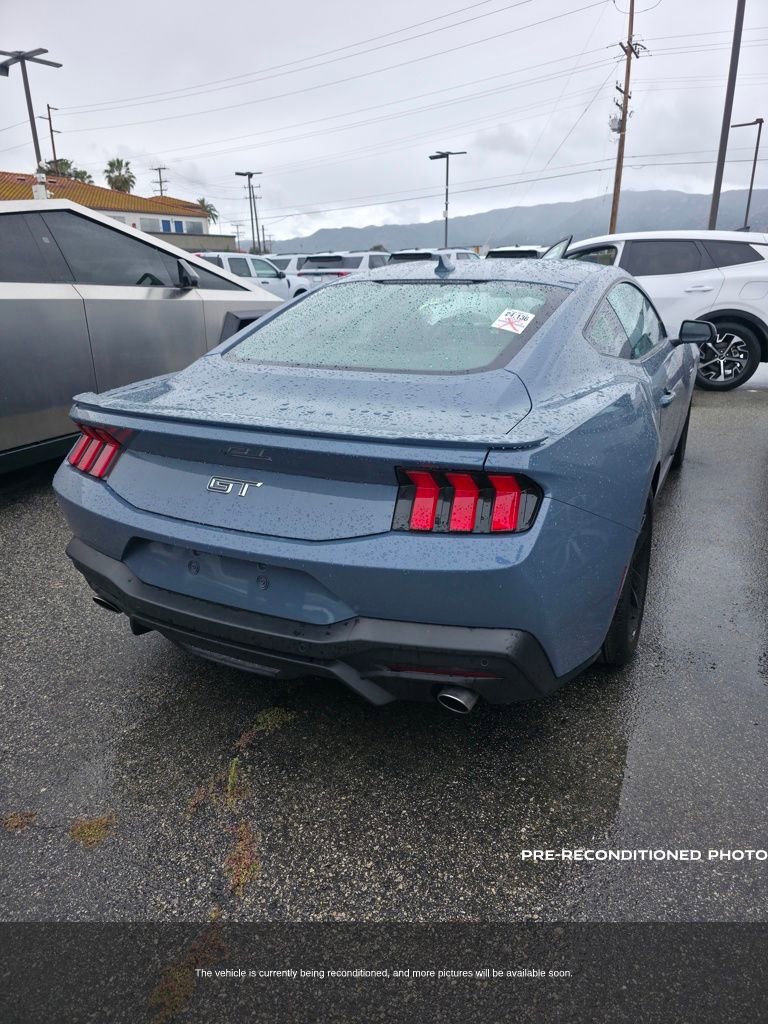 Used 2025 Ford Mustang GT image 3