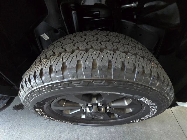 Certified 2025 RAM 2500 Big Horn AWD/4WD image 24
