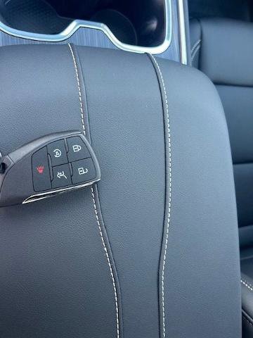 New 2026 GMC Acadia Elevation w/ Super Cruise Package image 24