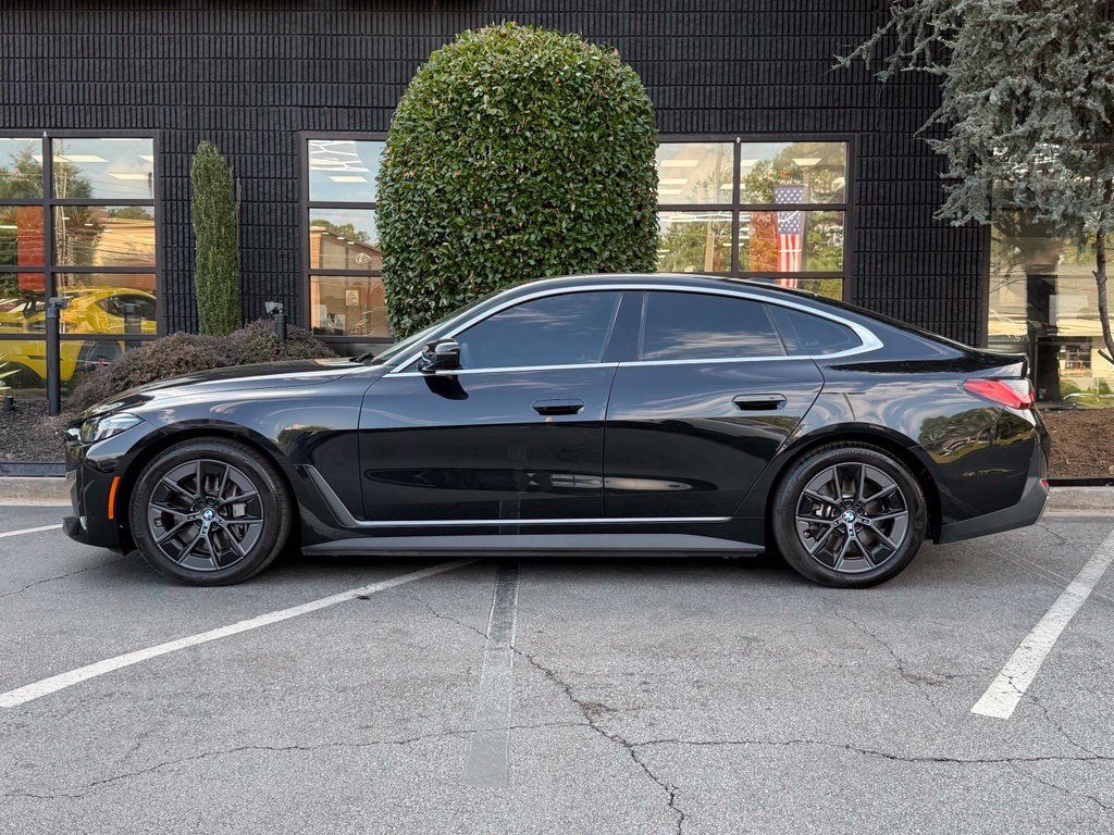 Used 2025 BMW i4 eDrive40 RWD image 9