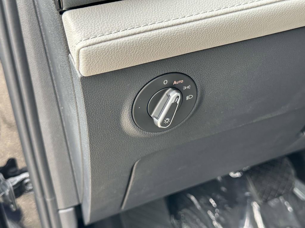 New 2026 Volkswagen Taos S FWD image 14