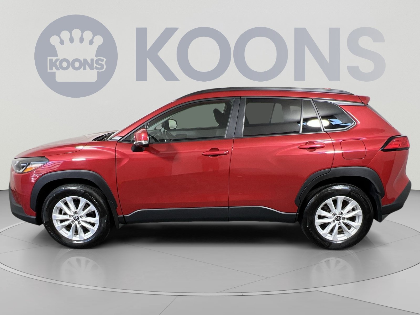 Used 2023 Toyota Corolla Cross LE AWD/4WD image 7