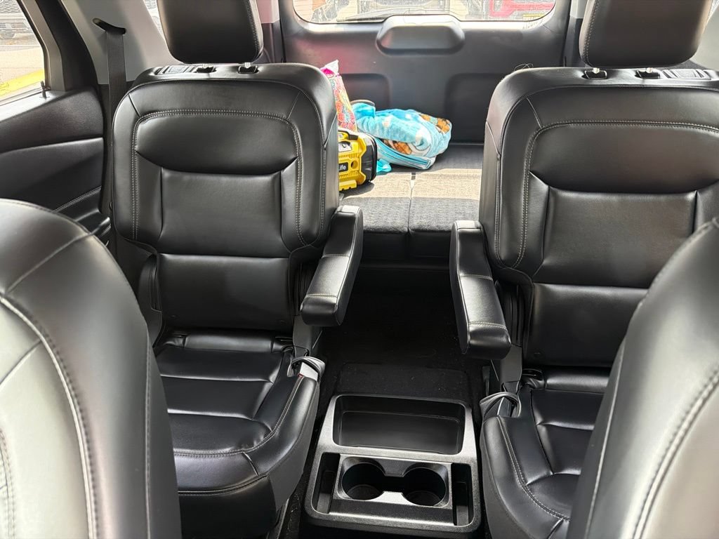 Used 2021 Ford Explorer XLT w/ Equipment Group 202A RWD image 31
