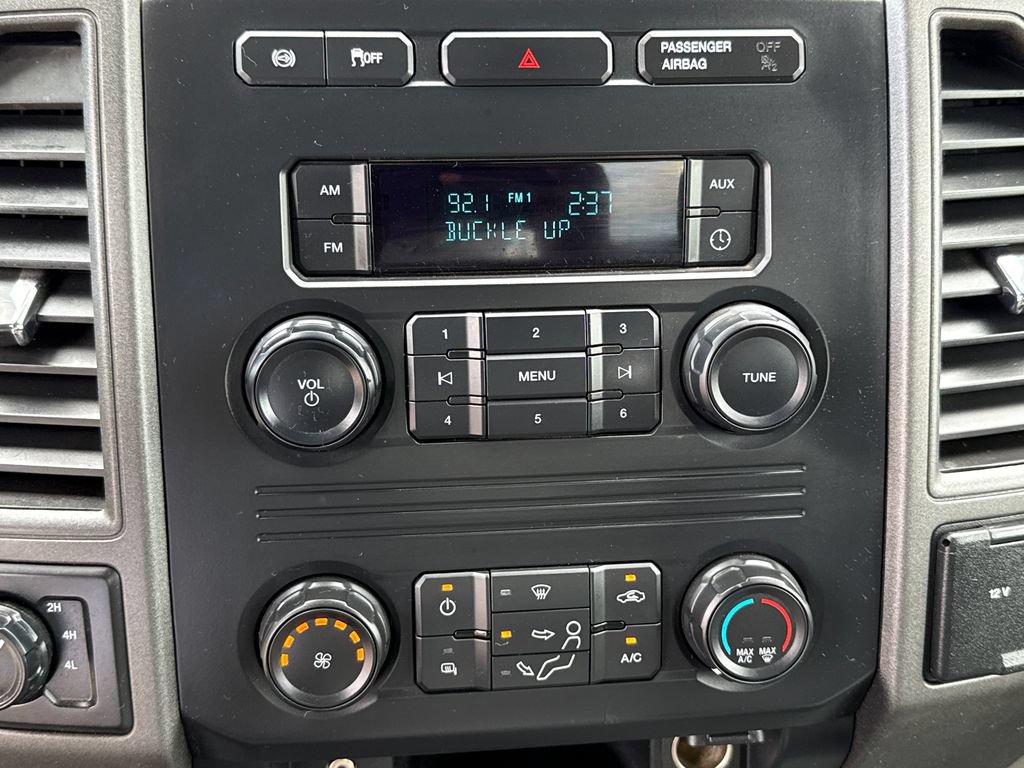 Used 2019 Ford F550 4x4 Regular Cab Super Duty image 14