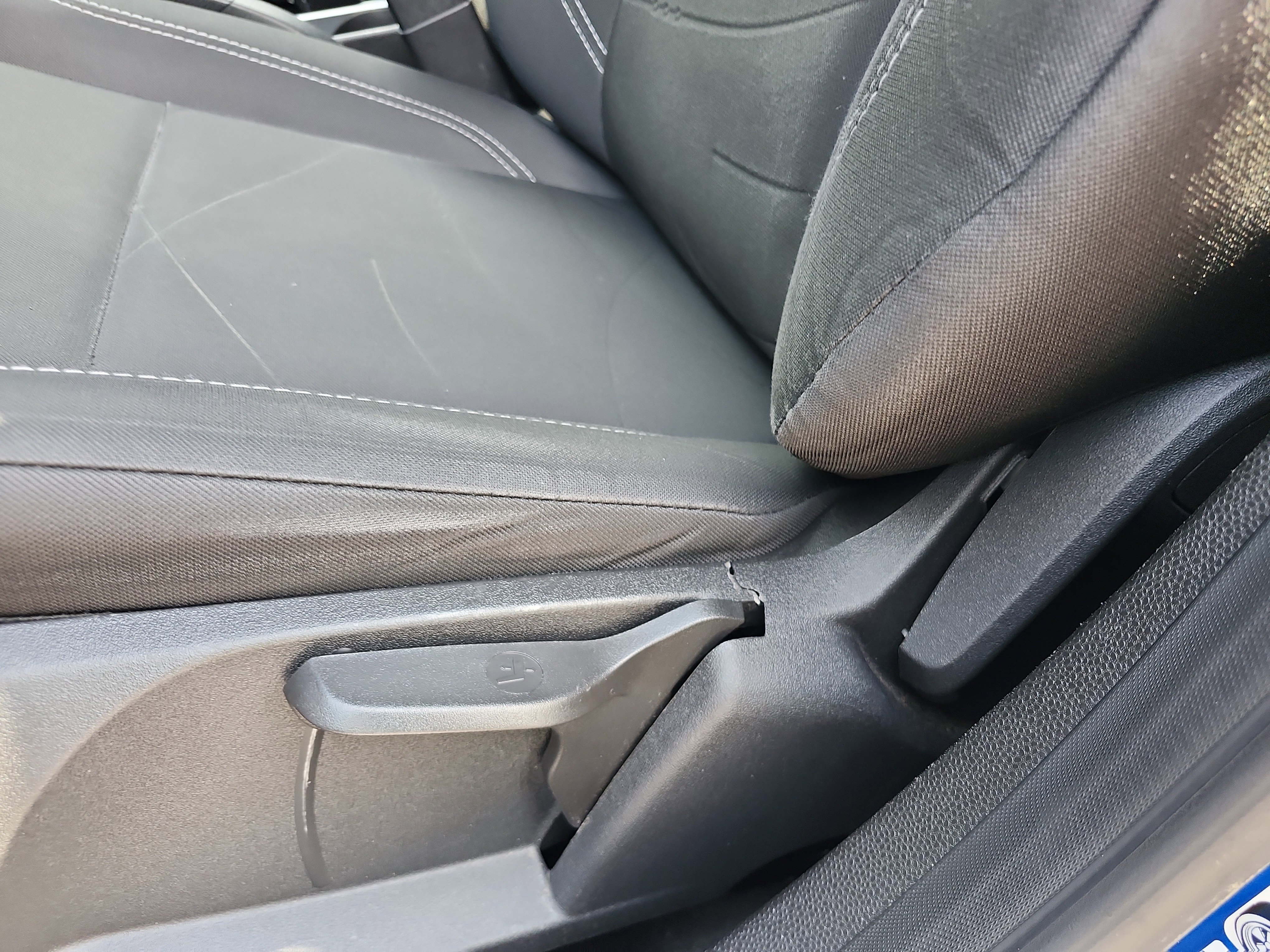 Used 2018 Ford Fiesta SE FWD image 13
