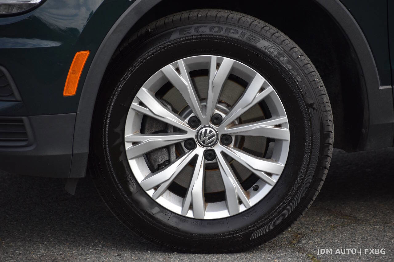 Used 2019 Volkswagen Tiguan SE AWD/4WD image 39