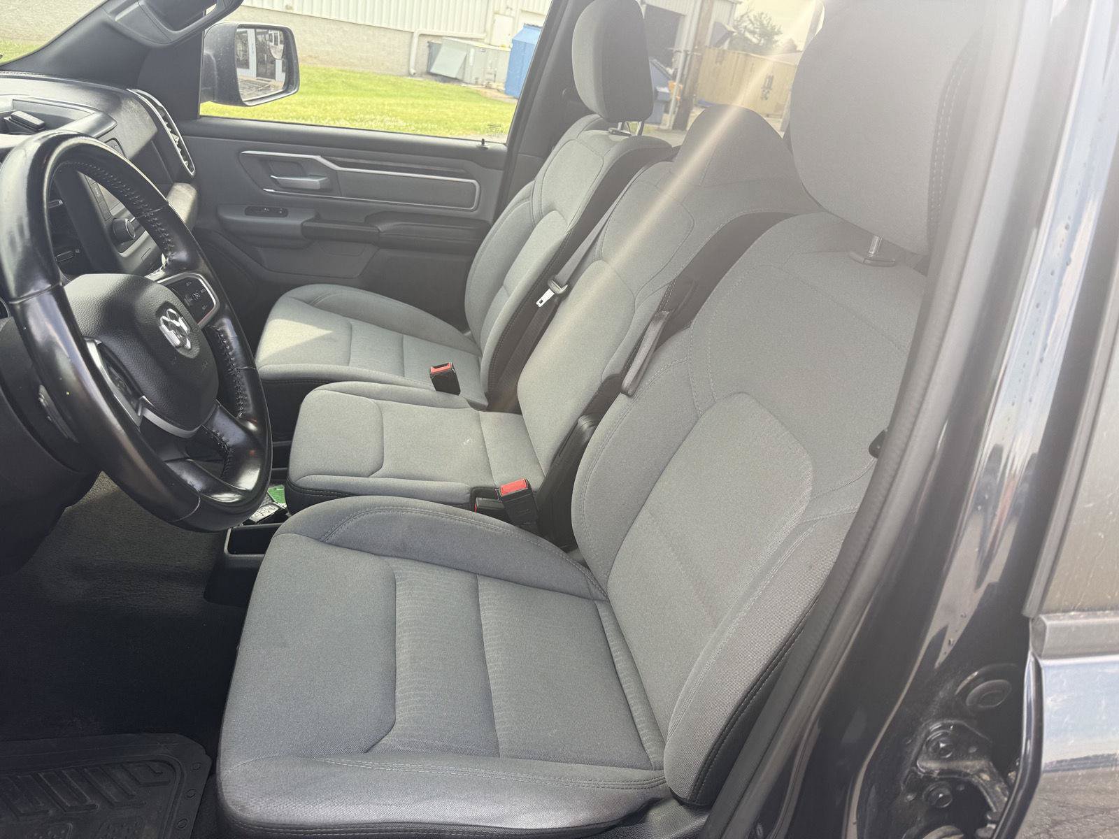 Used 2021 RAM 1500 Big Horn AWD/4WD image 16