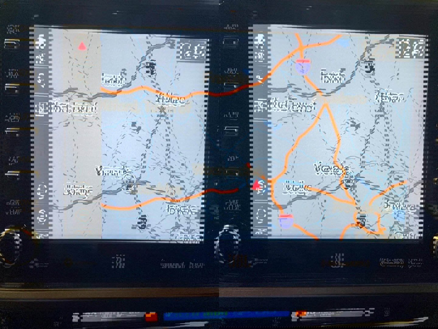 Used 2021 Toyota Tacoma TRD Sport w/ TRD Premium Sport Package image 13