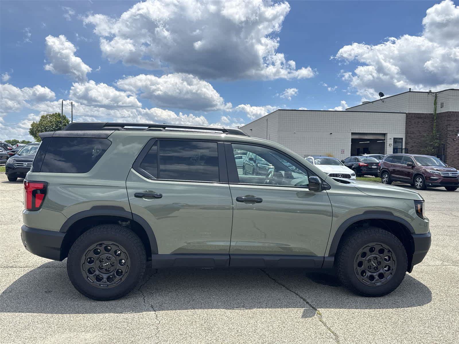 Used 2026 Honda Passport TrailSport image 6