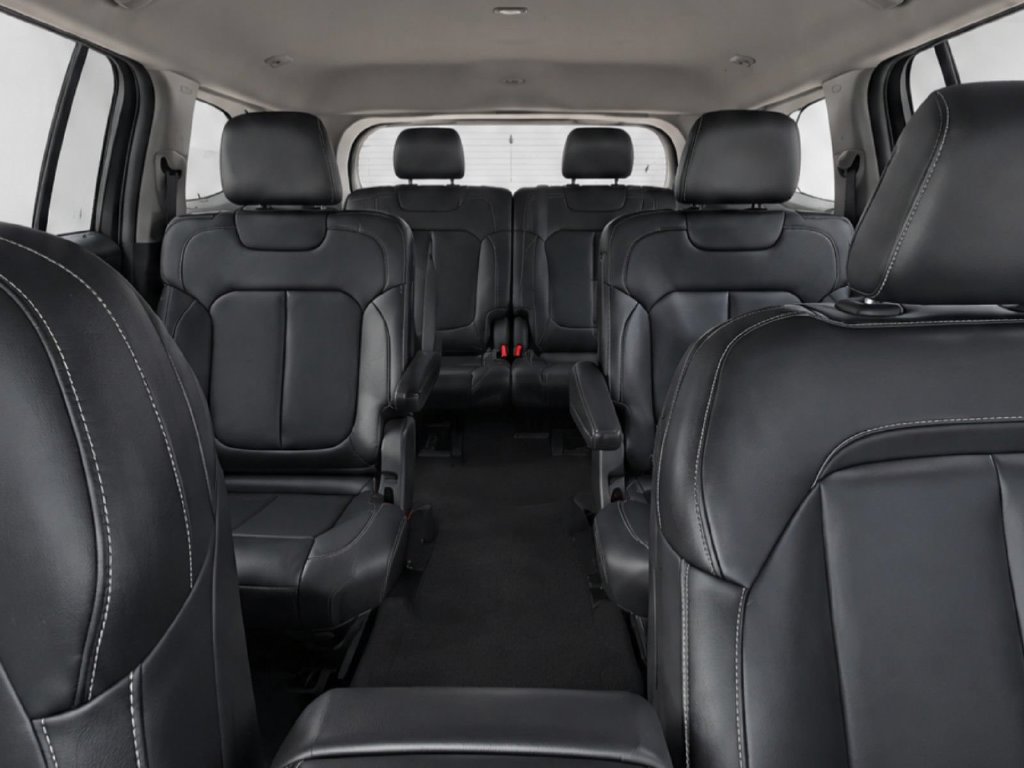Used 2023 Jeep Grand Cherokee L Limited RWD image 32