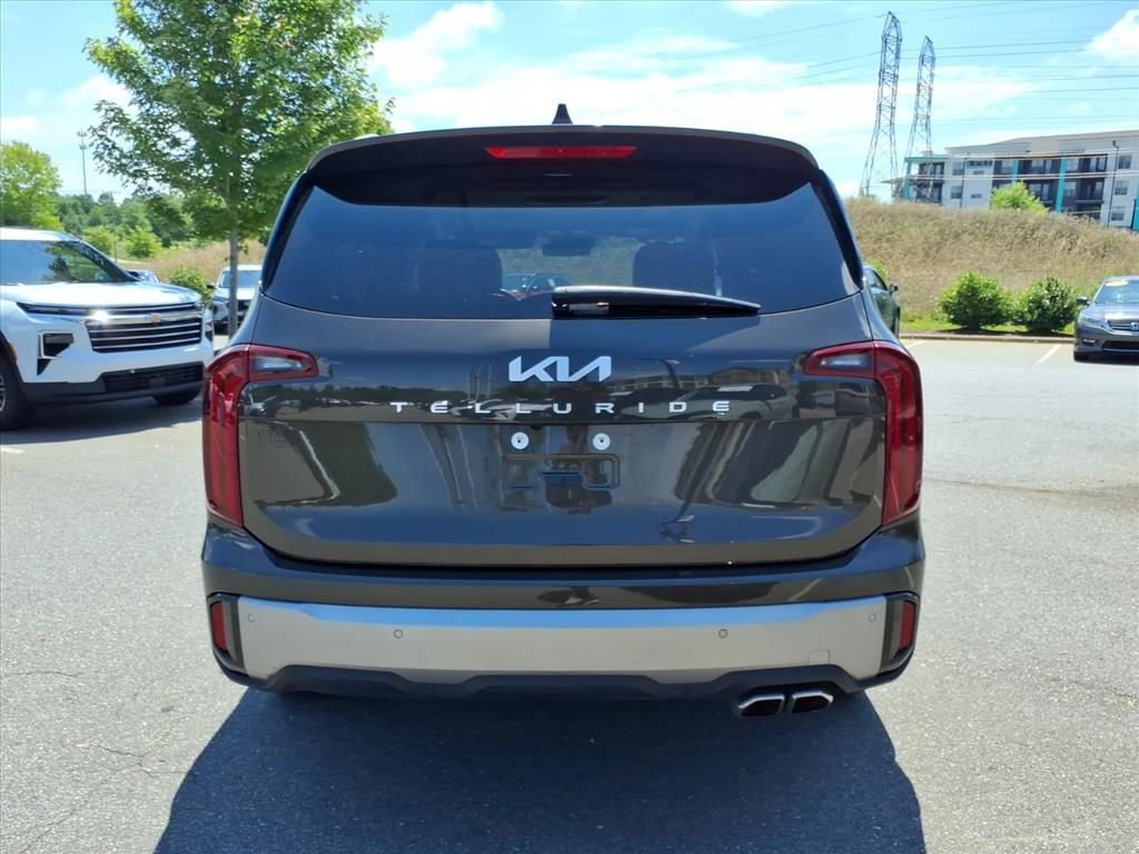 Used 2025 Kia Telluride S FWD image 33
