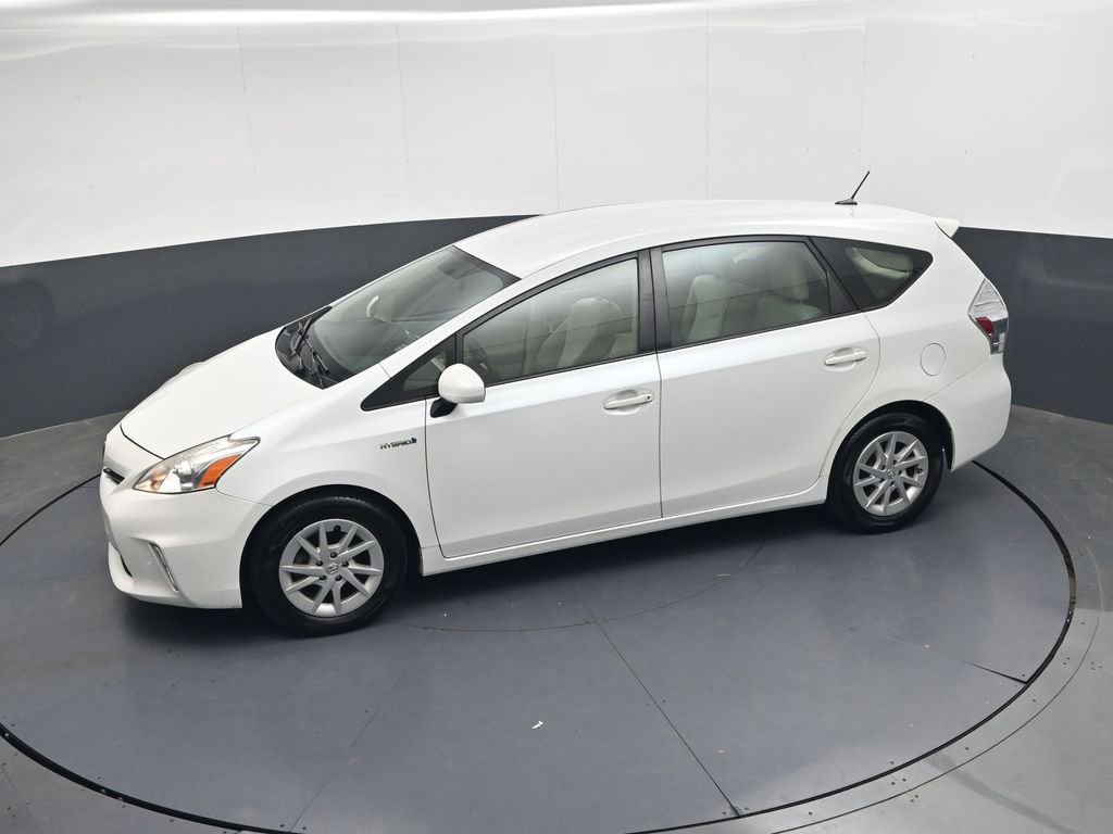 Used 2014 Toyota Prius V Three FWD image 21