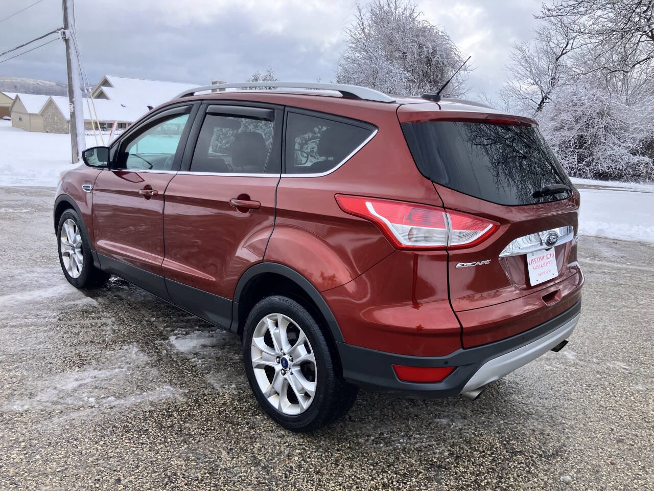 Used 2014 Ford Escape Titanium image 3