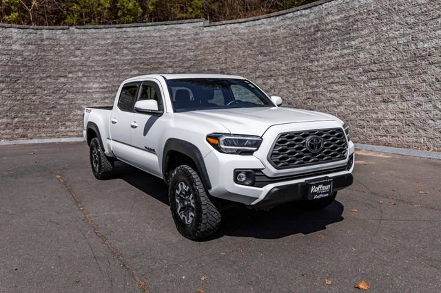 Used 2021 Toyota Tacoma TRD Off-Road w/ TRD Premium Off Road Package image 2