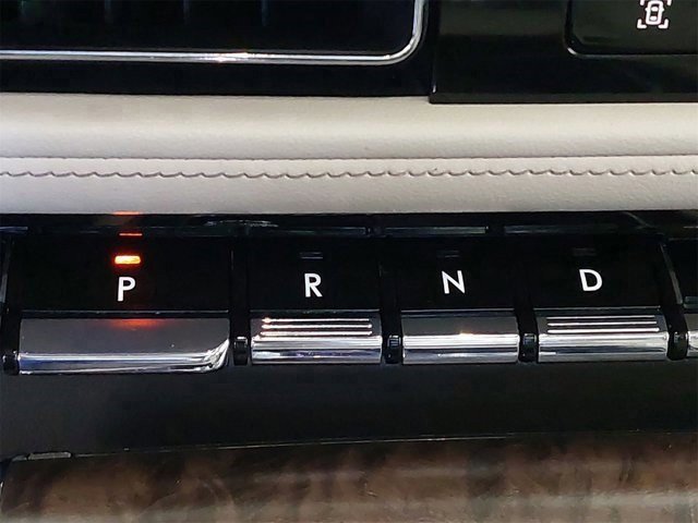 Used 2020 Lincoln Aviator Reserve w/ Equipment Group 202A image 33