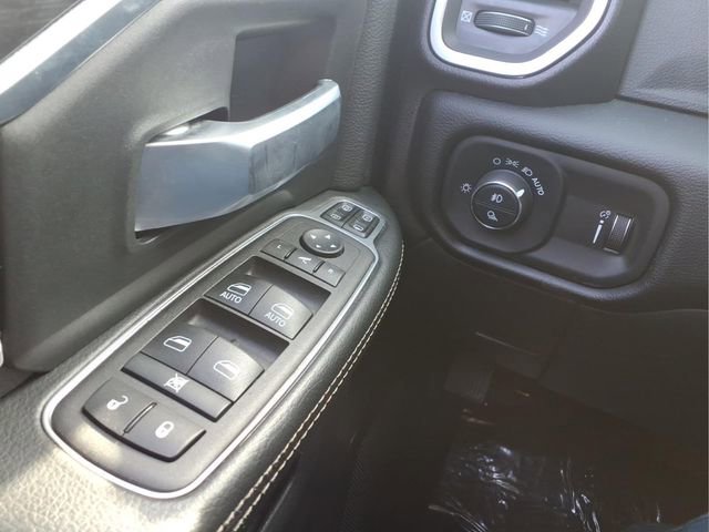 Used 2024 RAM 2500 Big Horn image 25