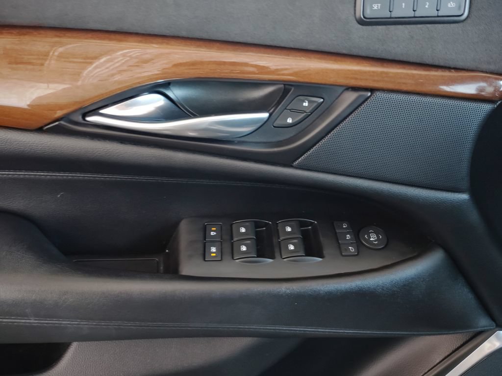 Used 2020 Cadillac Escalade ESV Luxury RWD image 22