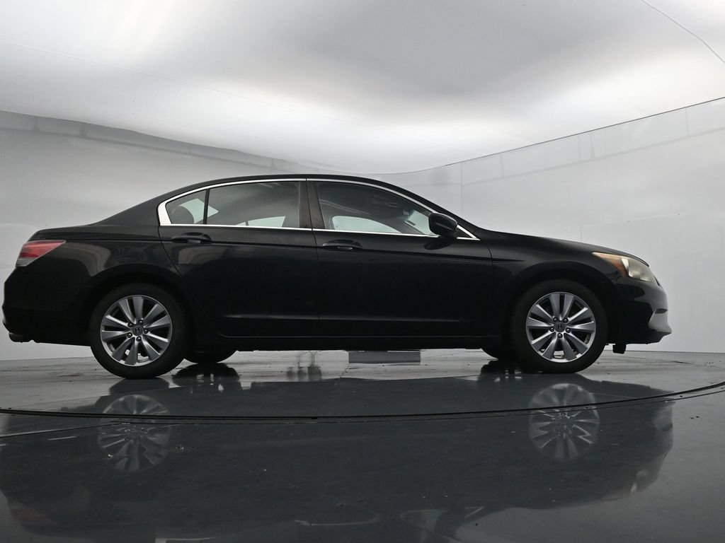 Used 2011 Honda Accord EX image 38