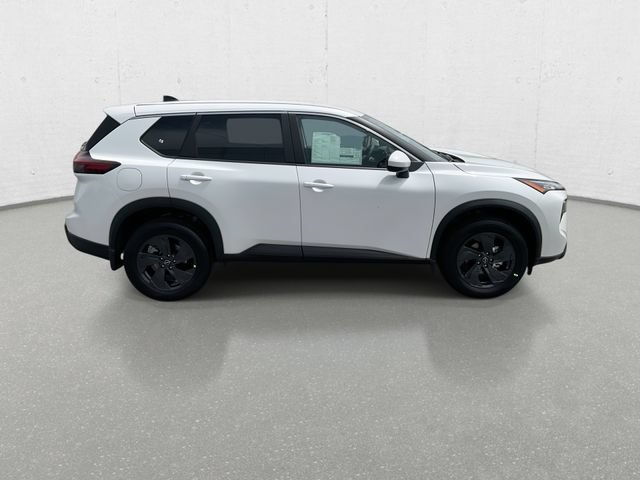 New 2026 Nissan Rogue SV w/ Cold Weather Package AWD/4WD image 33
