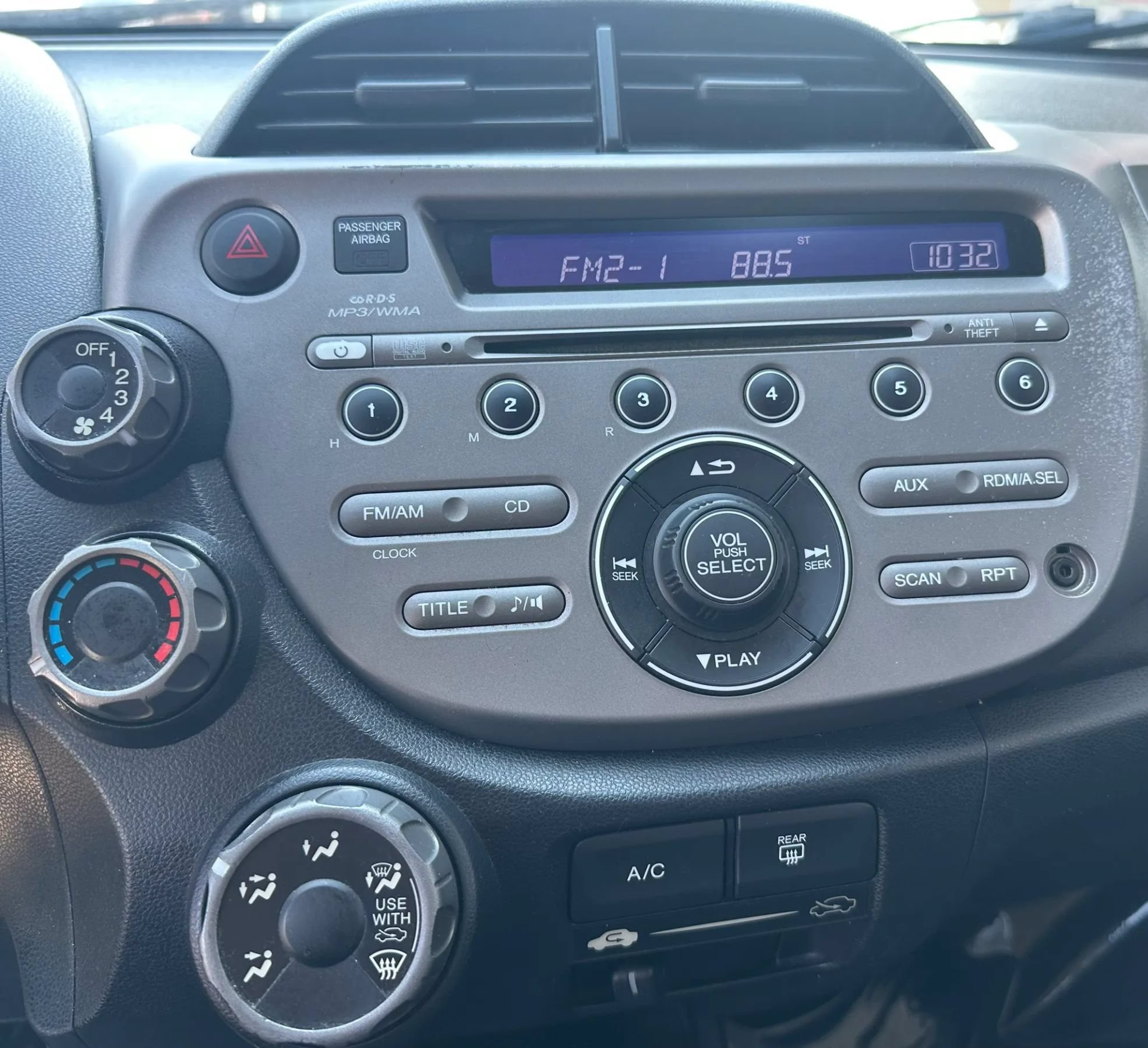 Used 2013 Honda Fit image 19