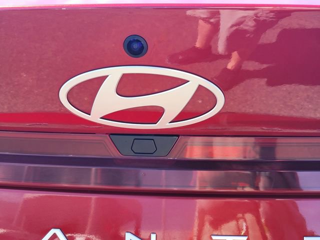 Used 2024 Hyundai Elantra SEL image 10