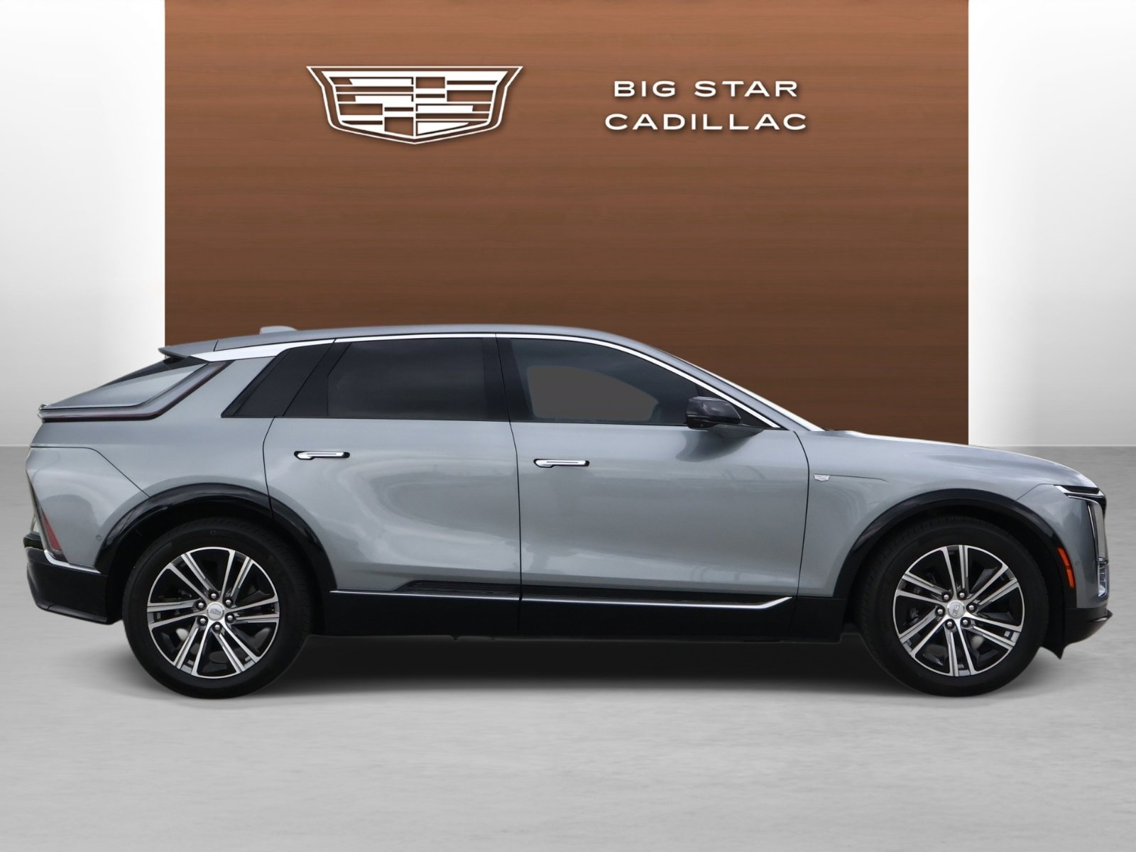 Certified 2024 Cadillac Lyriq Luxury image 6