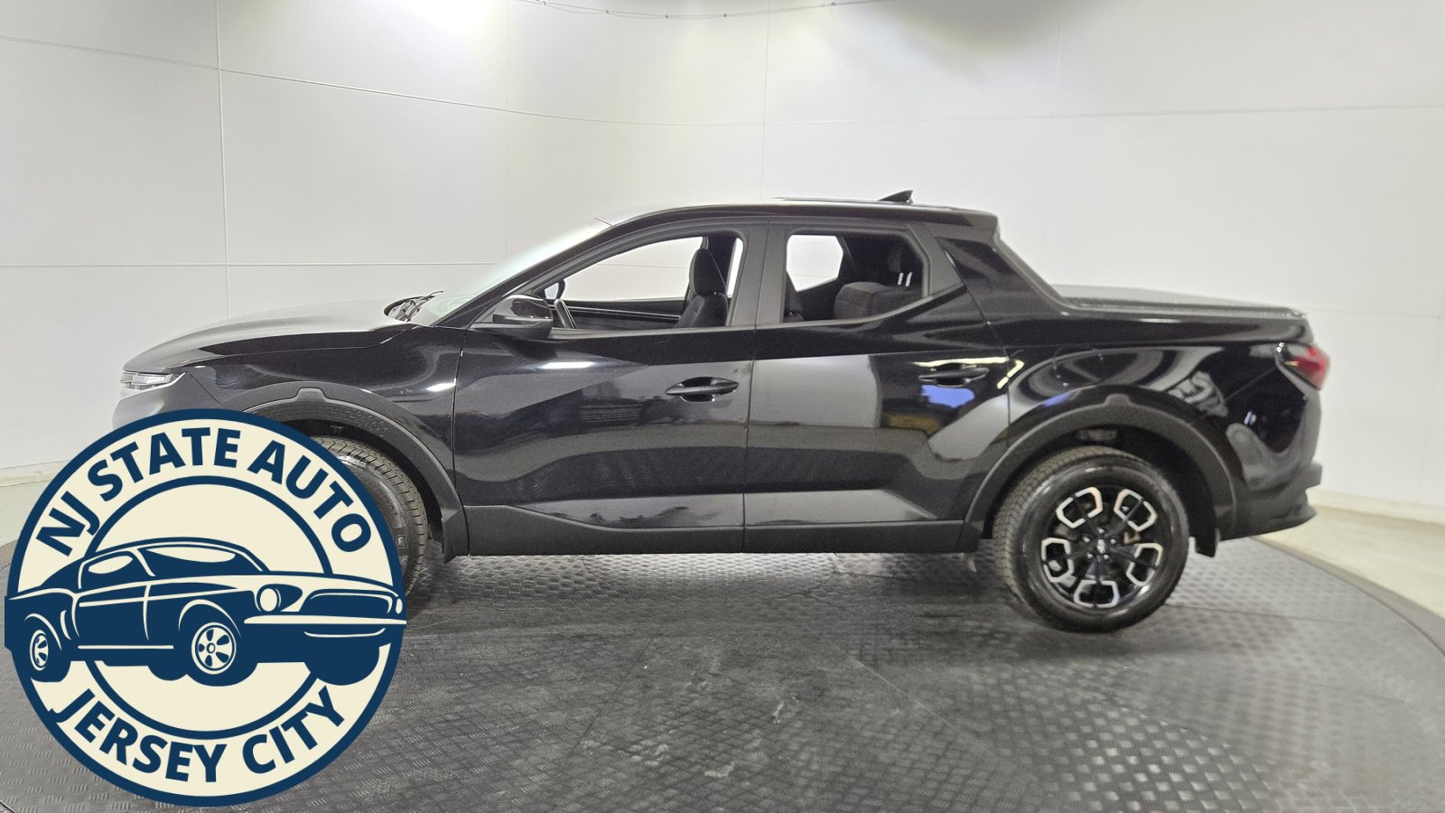 Used 2022 Hyundai Santa Cruz SEL image 4