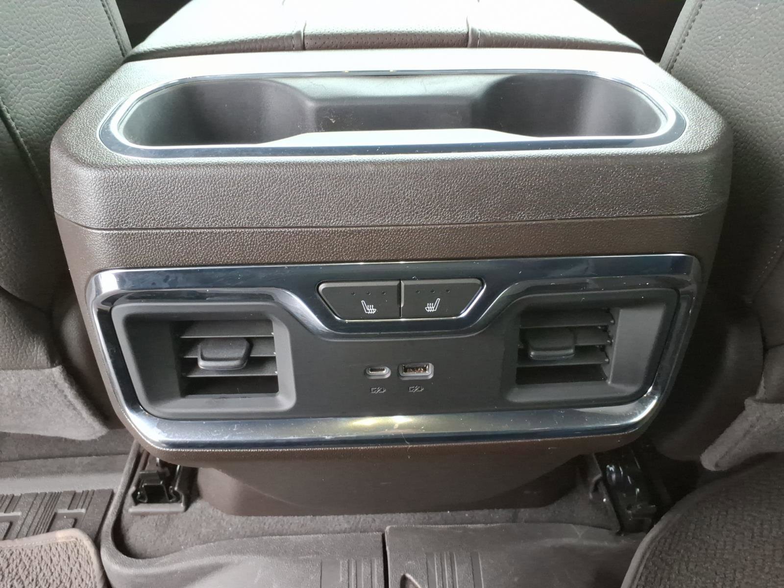 Used 2023 GMC Sierra 1500 Denali w/ Technology Package image 16