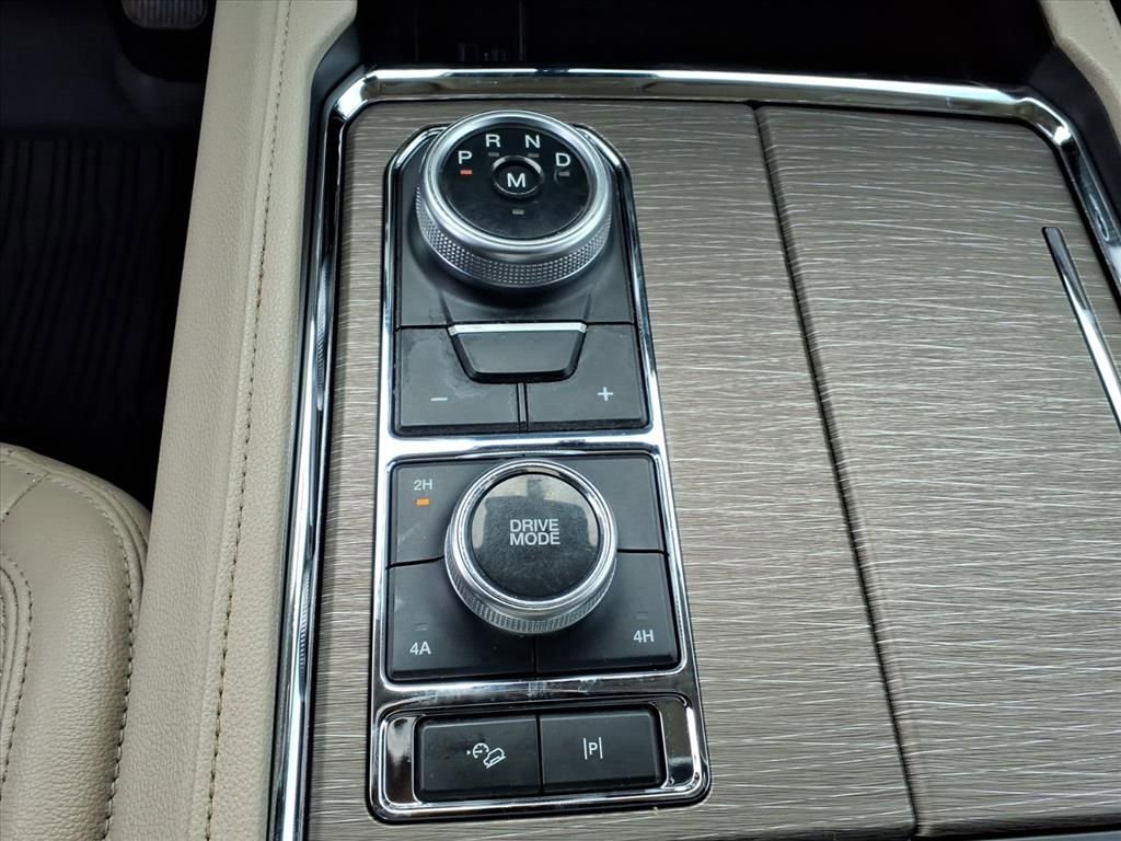 Used 2022 Ford Expedition Max Limited AWD/4WD image 8
