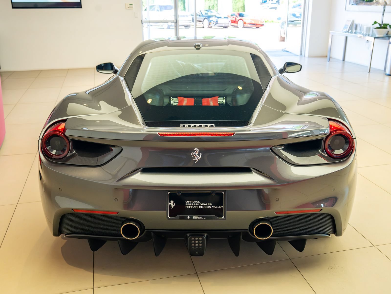 Certified 2017 Ferrari 488 GTB RWD image 5