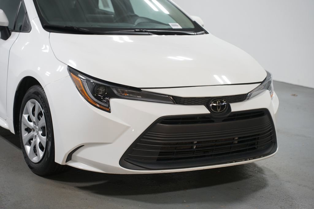 Certified 2024 Toyota Corolla LE image 4