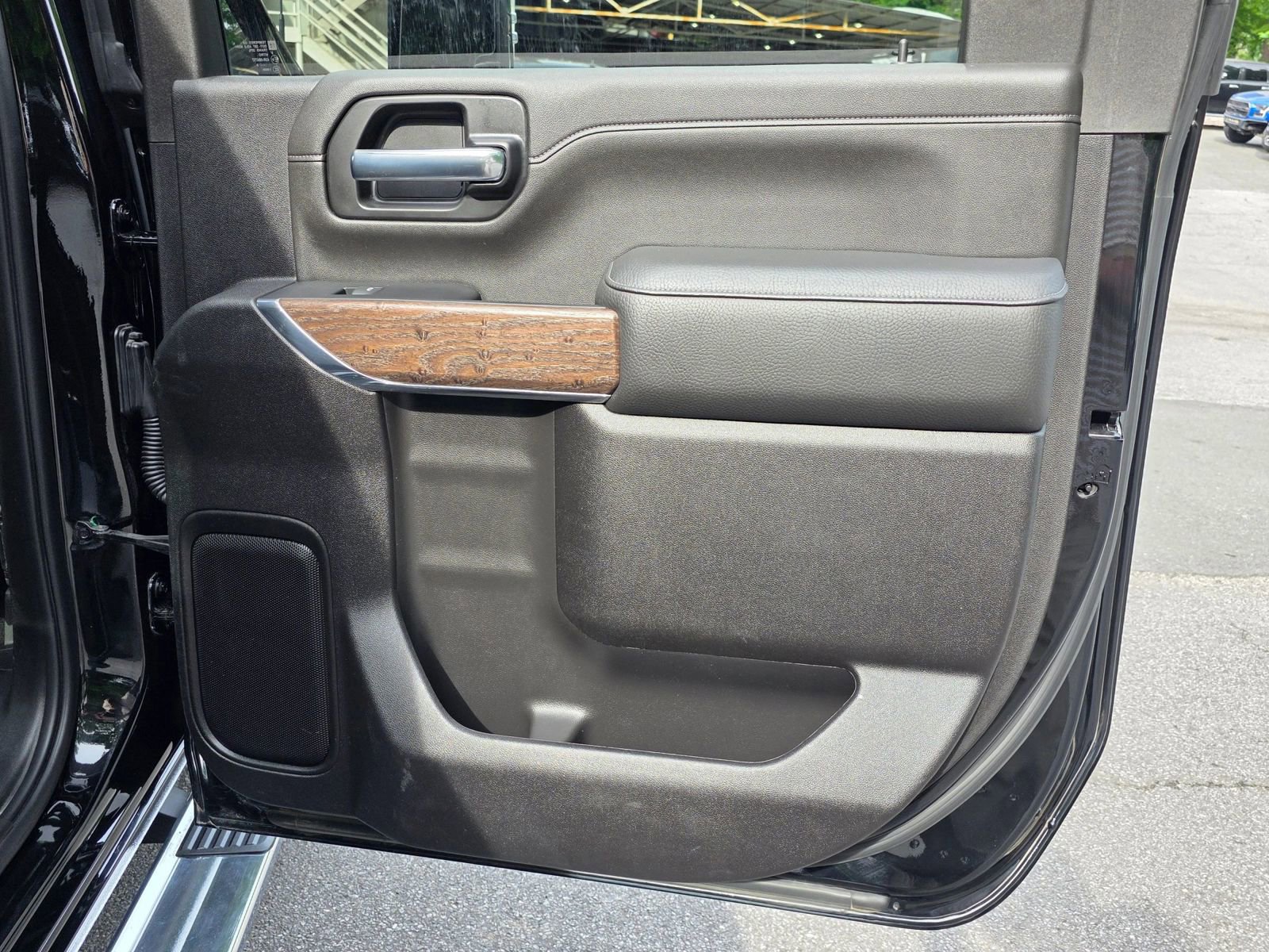 Used 2023 GMC Sierra 2500 Denali w/ Technology Package image 34