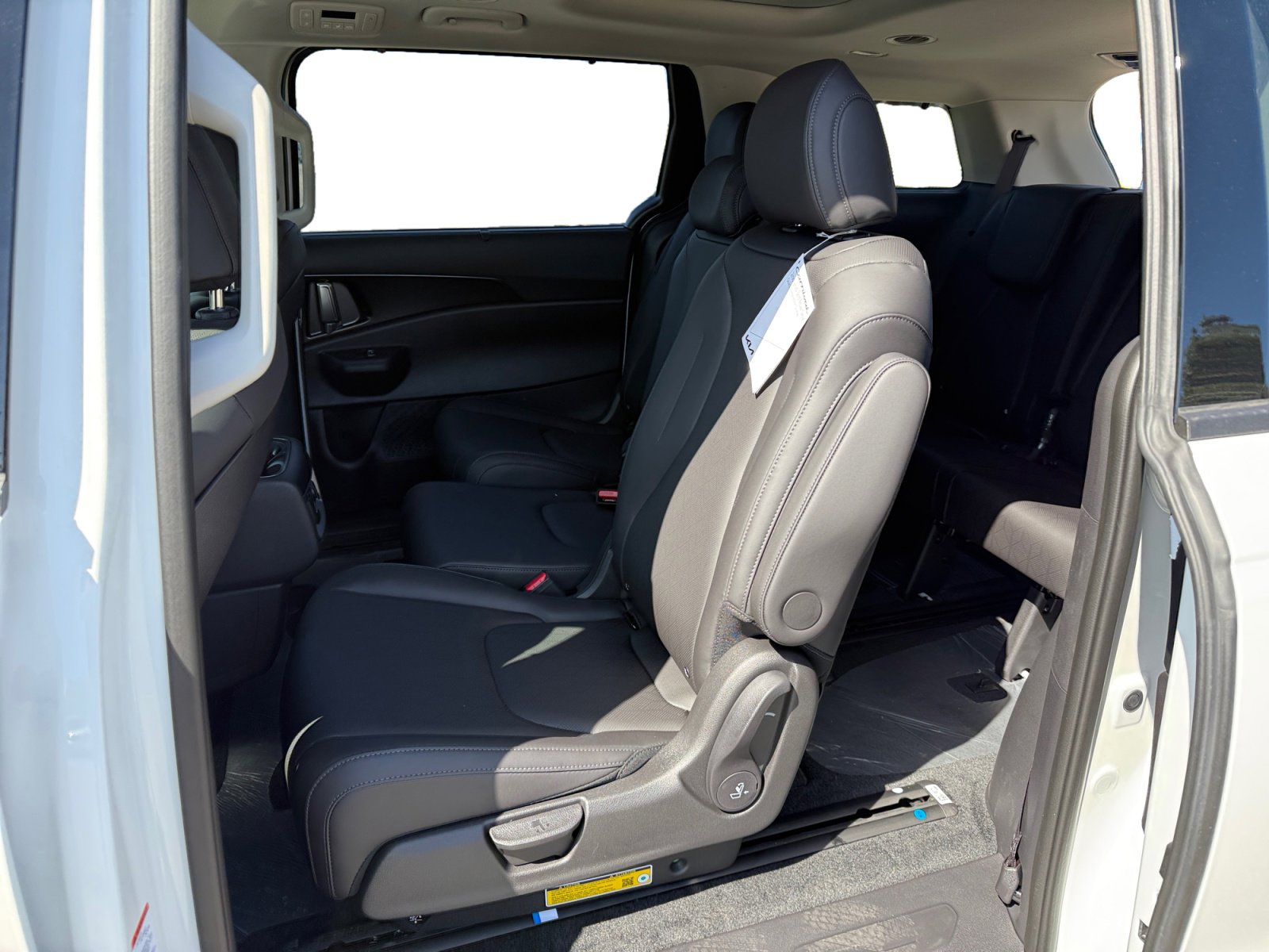 New 2026 Kia Carnival SX image 16