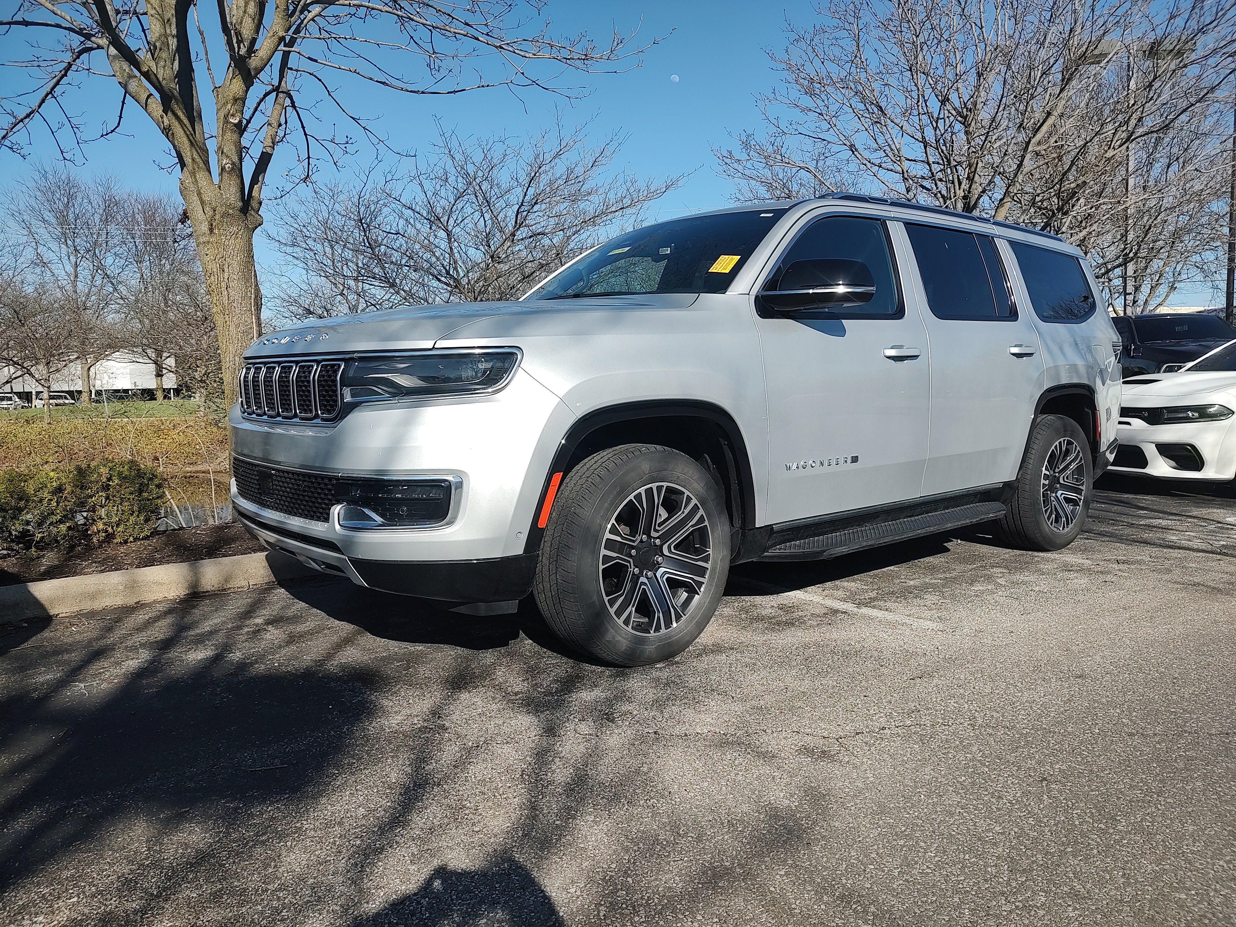 Used 2024 Jeep Wagoneer Series II image 1