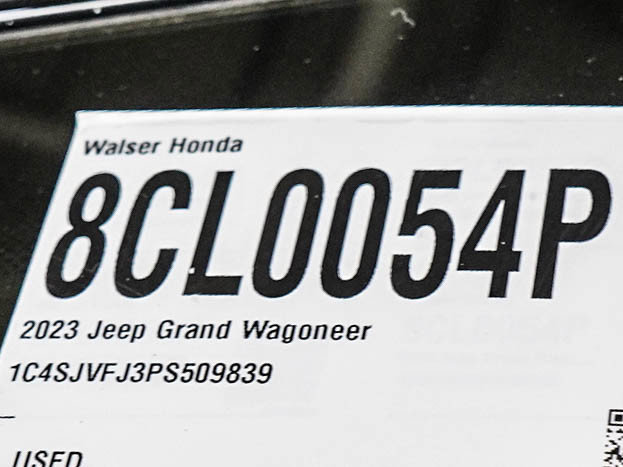 Used 2023 Jeep Grand Wagoneer Series II AWD/4WD image 32