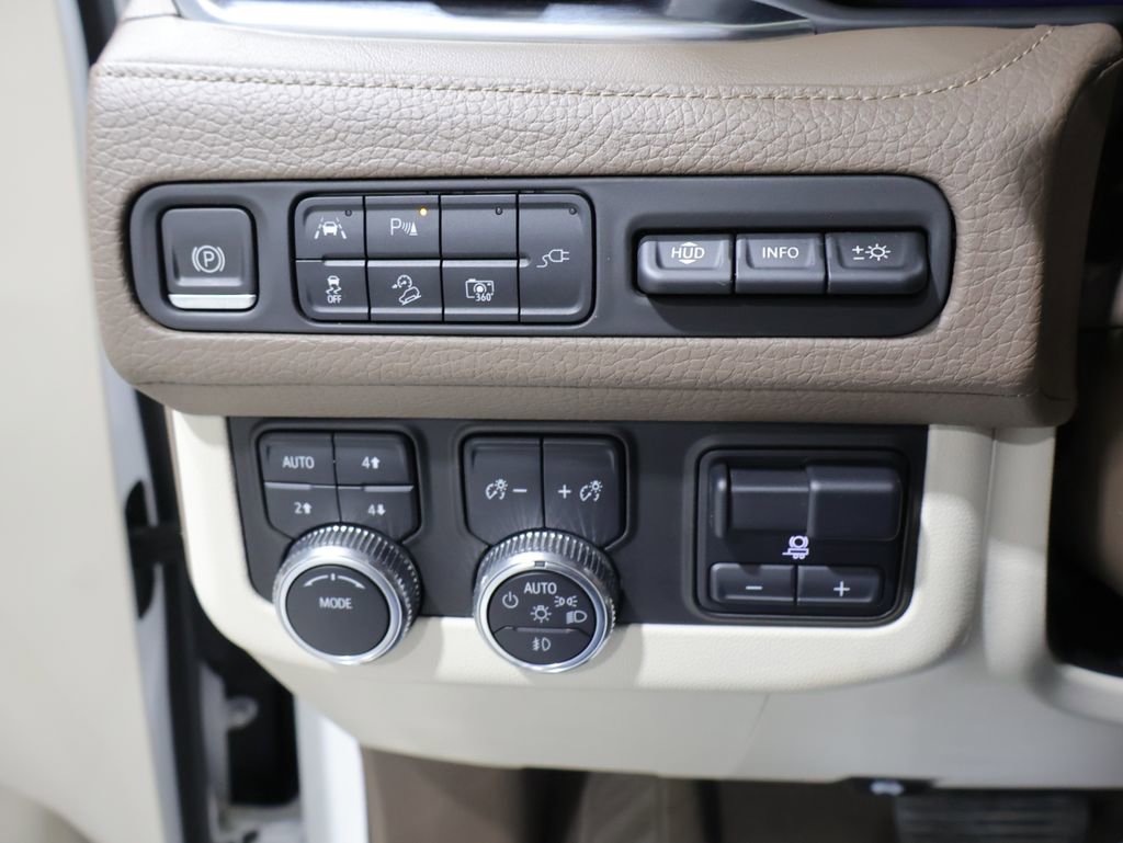 Used 2022 GMC Yukon XL Denali w/ Max Trailering Package AWD/4WD image 35