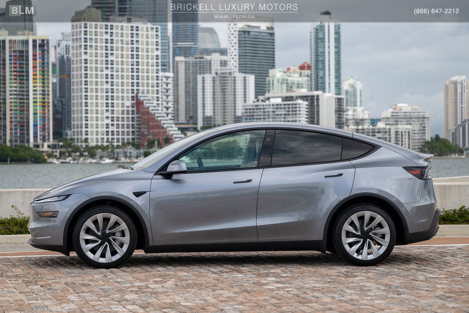 Used 2026 Tesla Model Y Long Range AWD/4WD image 10